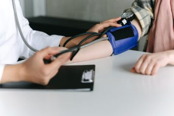 How to Reduce Your Blood Pressure Naturally and Effectively | High blood pressure, or hypertension, is a common yet serious condition that increases... low blood pressure